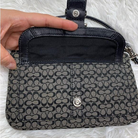 COACH Black Gray Signature Canvas Wristlet - Picture 7 of 10
